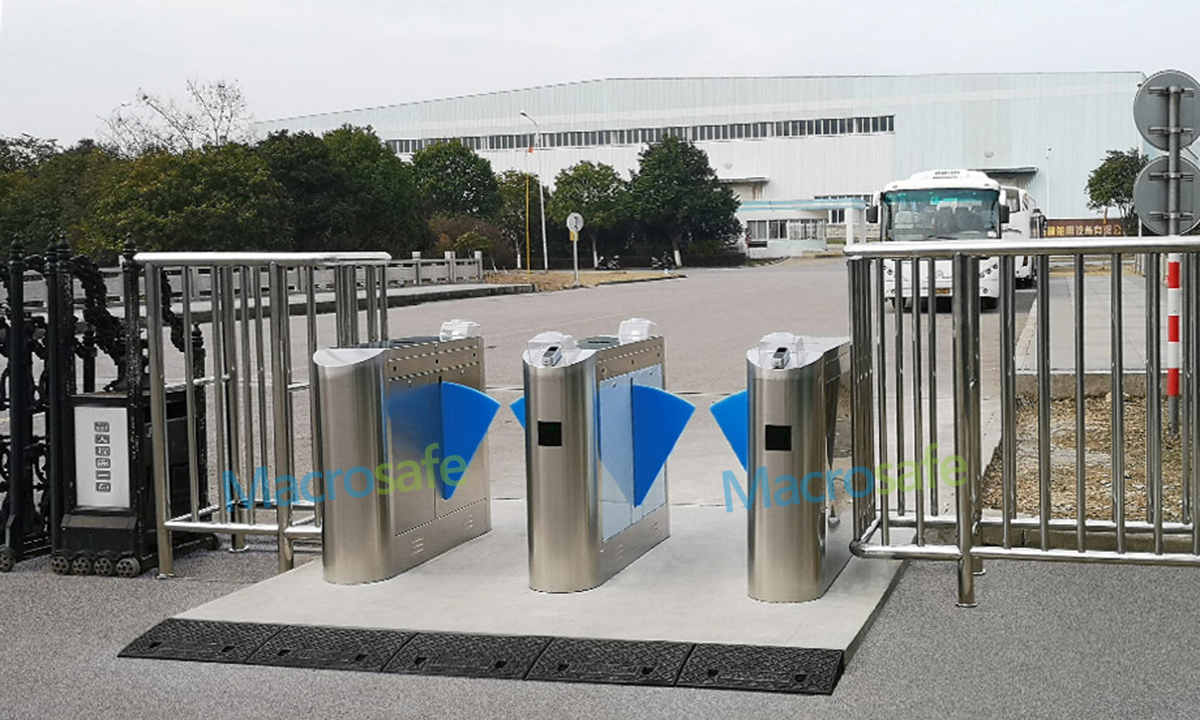 Outdoor Turnstile